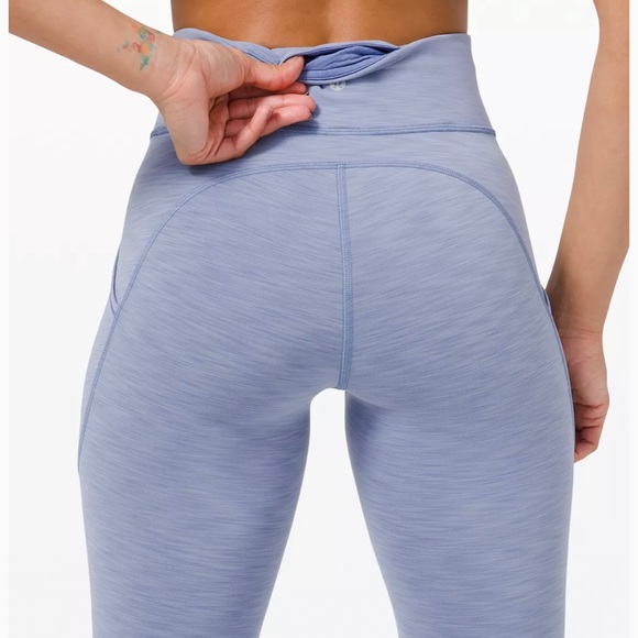 SOLD ❤️‍🔥. Invigorate High-Rise Tight 28" BNWOT SIZE 6 - Picture 2 of 8